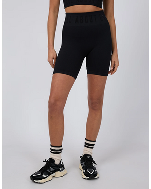 AAE Remi Rib Bike Short Black