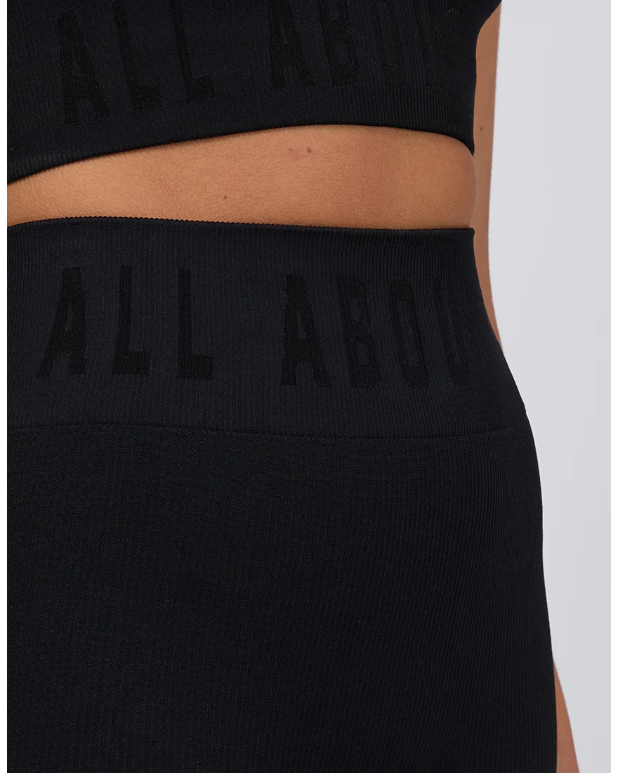 AAE Remi Rib Bike Short Black