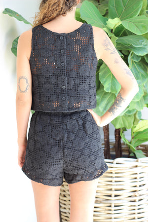 Runaway Heart Crochet Flower Shorts Black